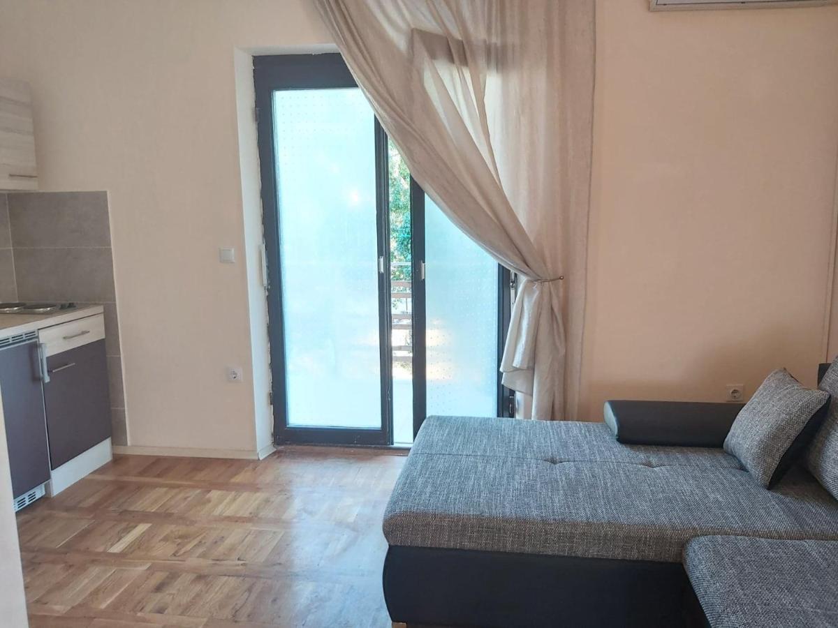 Apartmani Svitlana Sukošan Buitenkant foto
